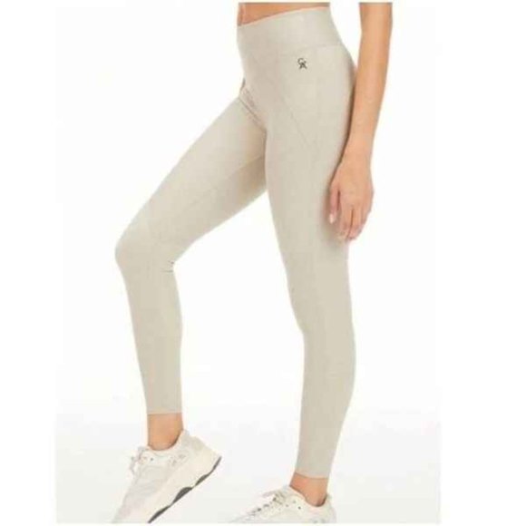 Good American Textured Leggings - Picture 2 of 4